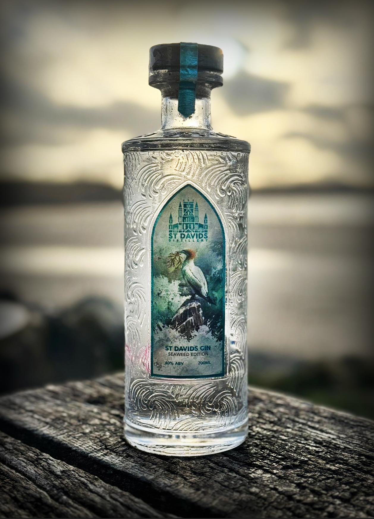 ST DAVIDS SEAWEED WELSH DRY GIN (QR CODE)